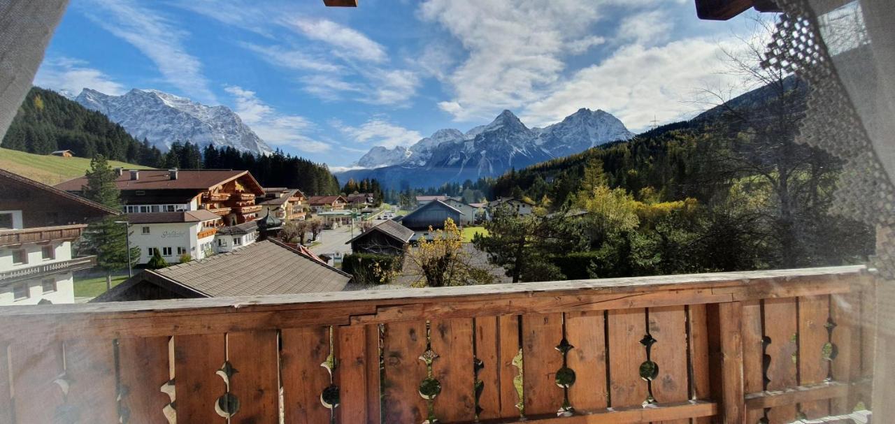 Pension Appartements Via Claudia Лермос Экстерьер фото