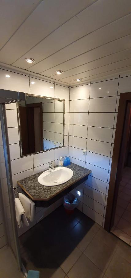 Pension Appartements Via Claudia Лермос Экстерьер фото