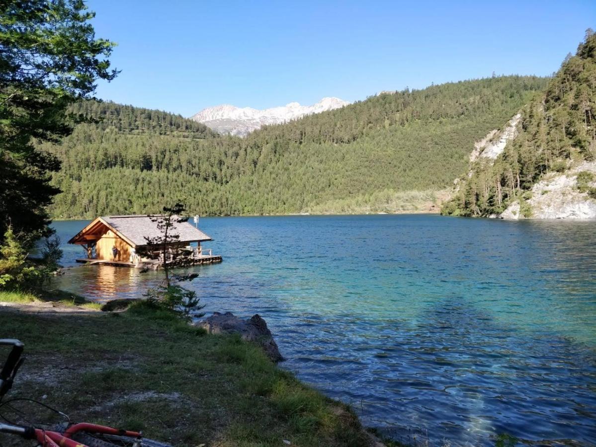 Pension Appartements Via Claudia Лермос Экстерьер фото
